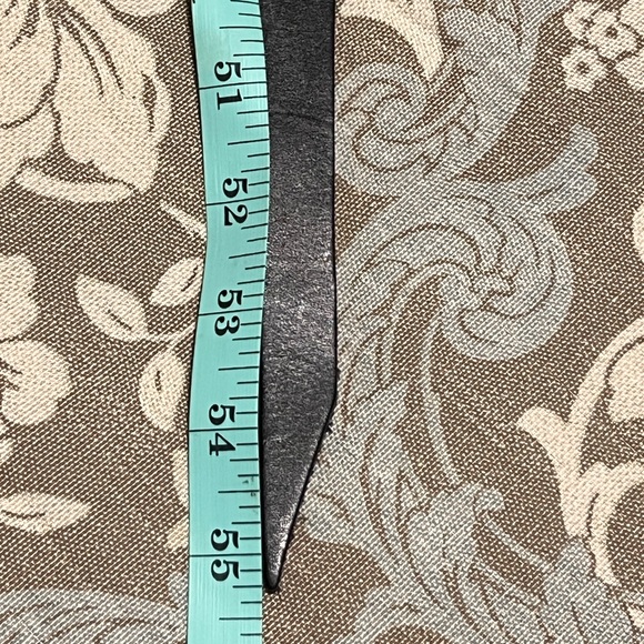 Black leather belt - Picture 3 of 4